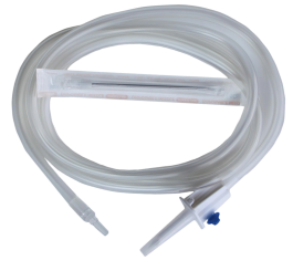 Infuusset met doorsteeknaald + naald