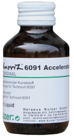 Technovit versneller